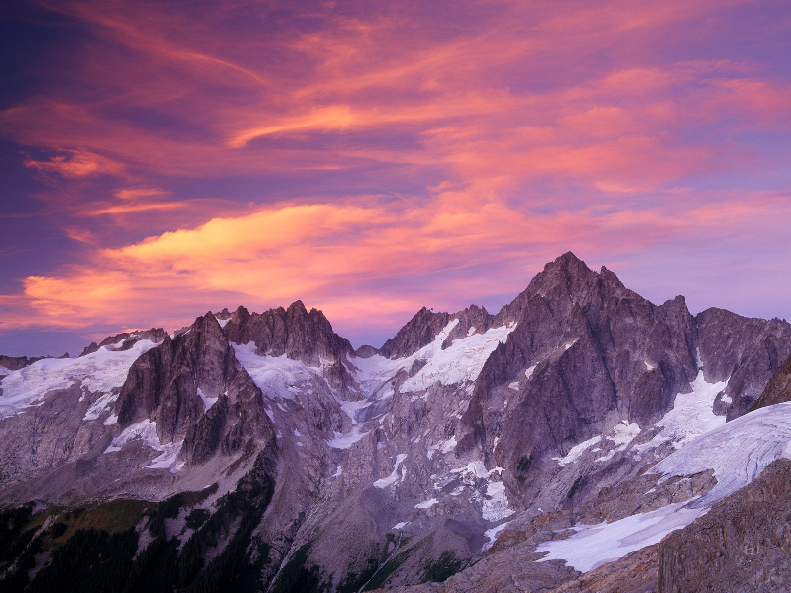 Clouds Over Eldorado Peak at Sunset, North Cascades National Park, Washington HD Wallpaper