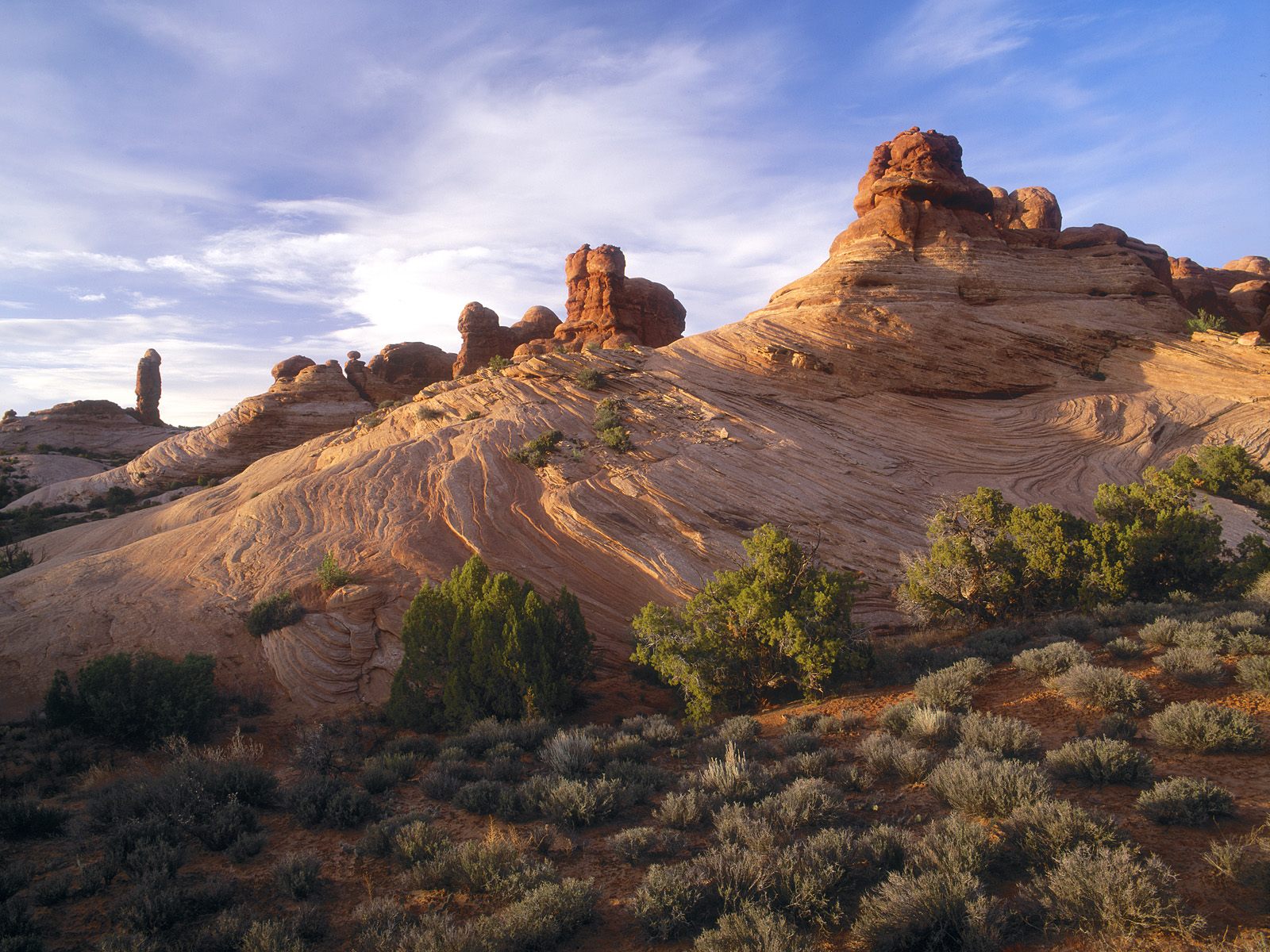 Sandstone Formations at Sunset, Arches National Park, Utah HD Wallpaper
